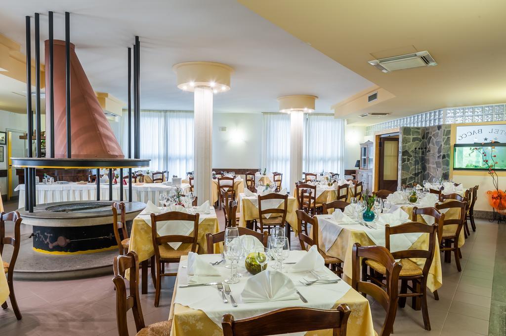 אשאה Hotel Bacco מראה חיצוני תמונה